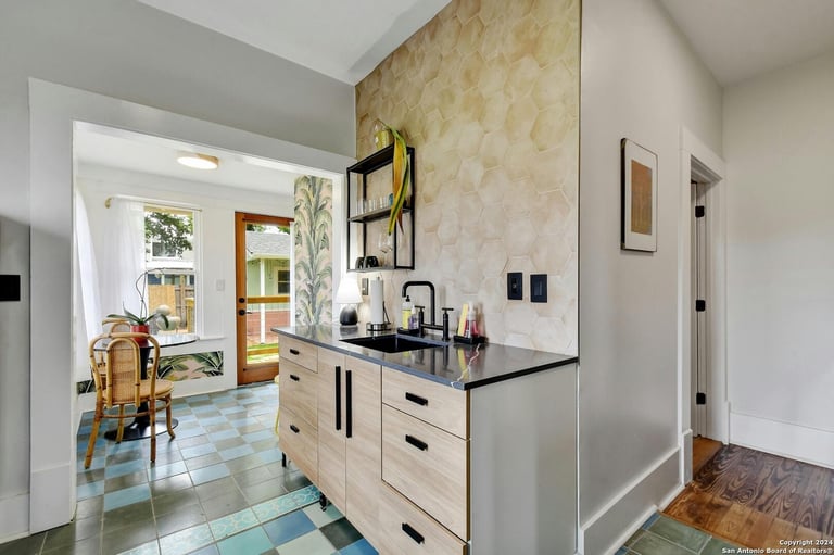 216 property photo 7