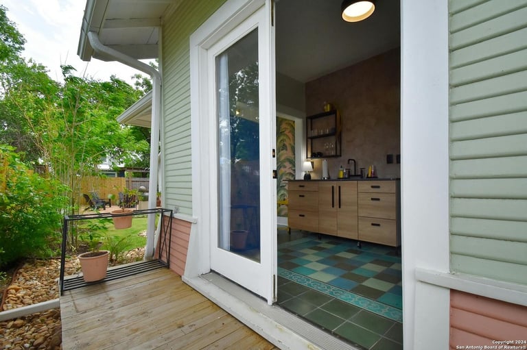 216 property photo 12