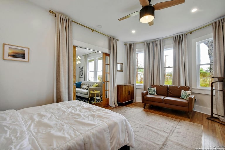 216 property photo 3